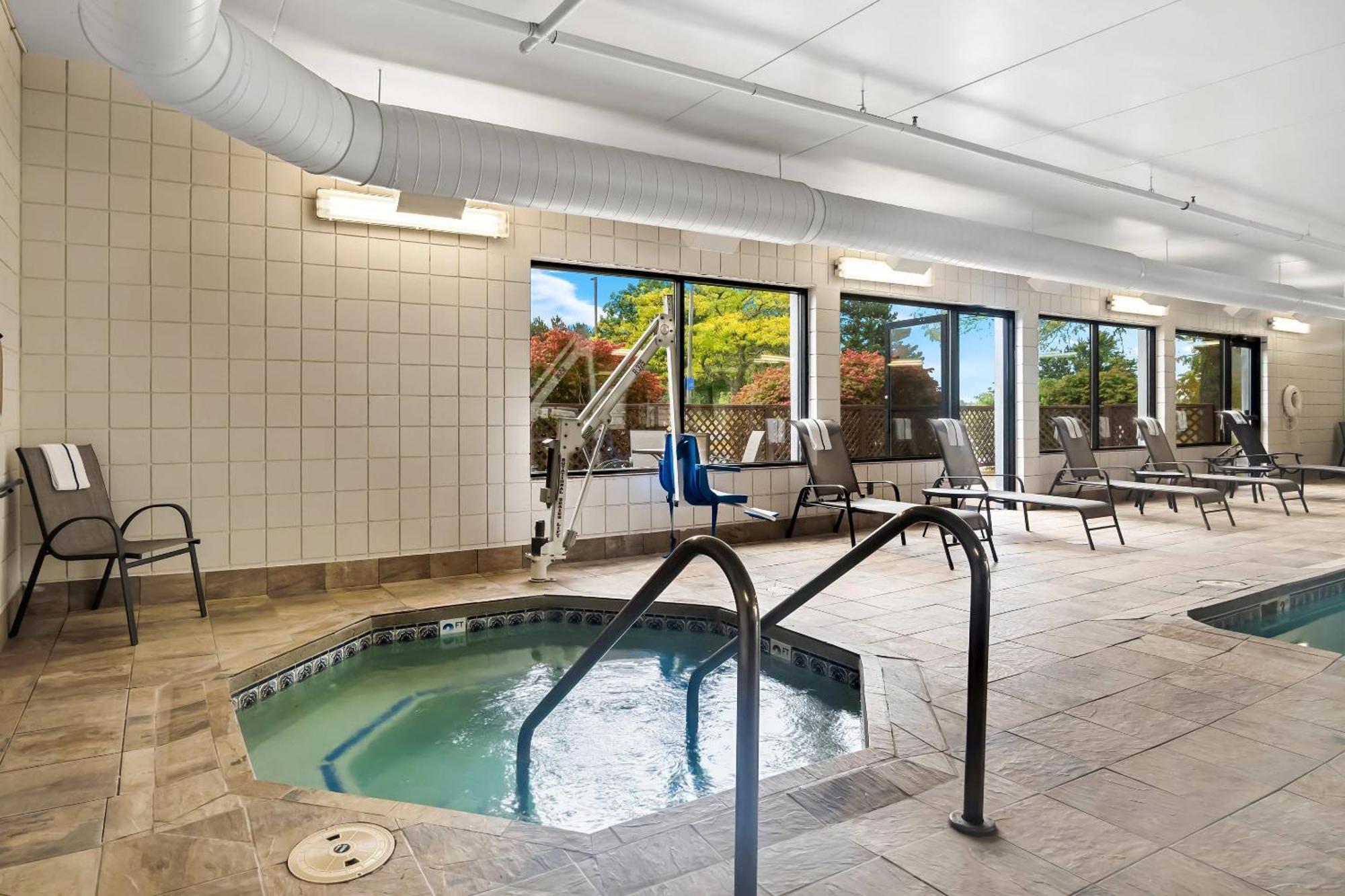 Comfort Inn Cadillac Luaran gambar